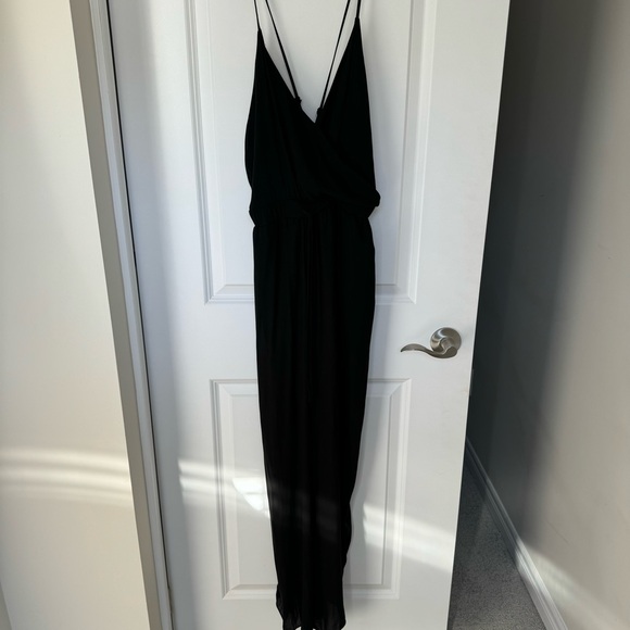 Forever21 Women’s Jumpsuit, Size Medium - Picture 1 of 4